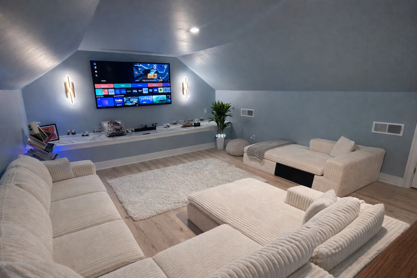 Fairfield movie theatre lounge
