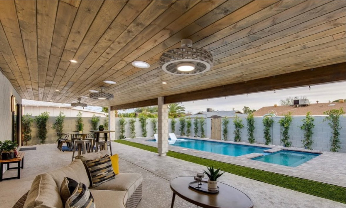 Rancho Vista covered patio and pool
